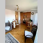 Apartament 40 M Kw Z Garazem Podziemnym